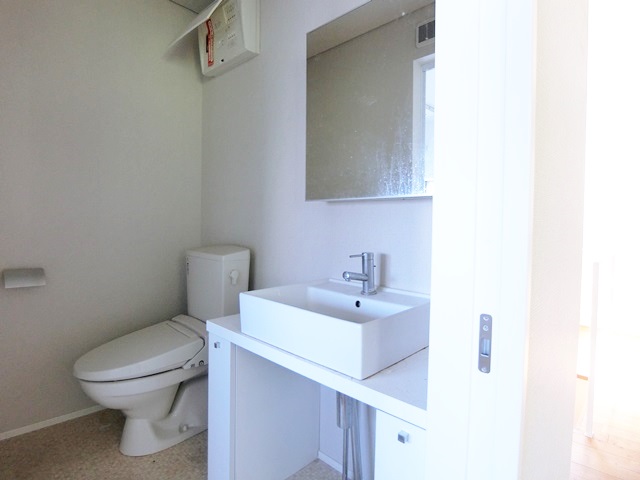 障子越しの千駄木緑 9の内観