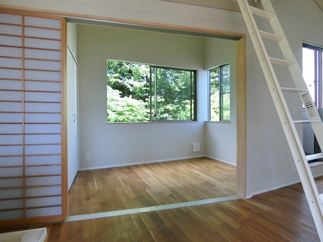 障子越しの千駄木緑 9の内観