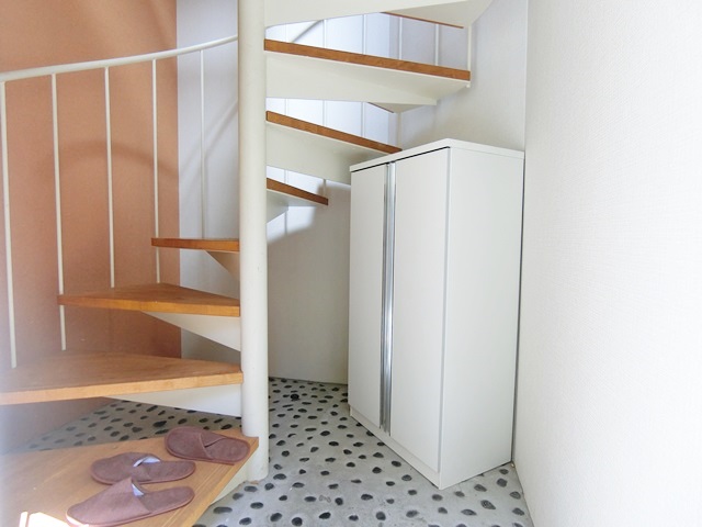 障子越しの千駄木緑 9の内観