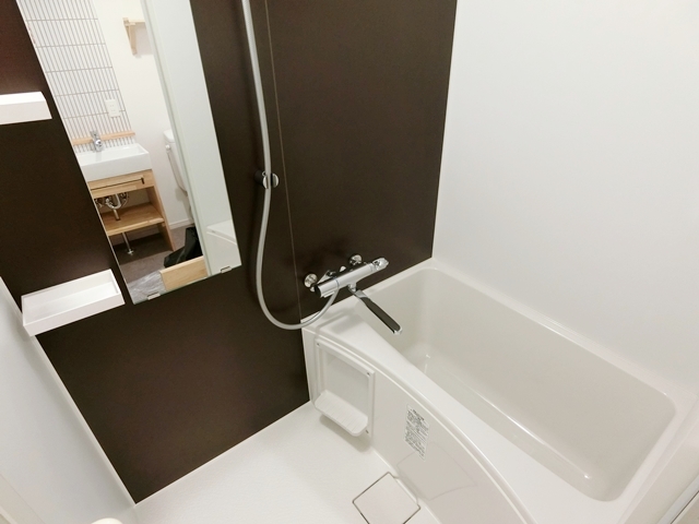 イッテンモノ 115の内観