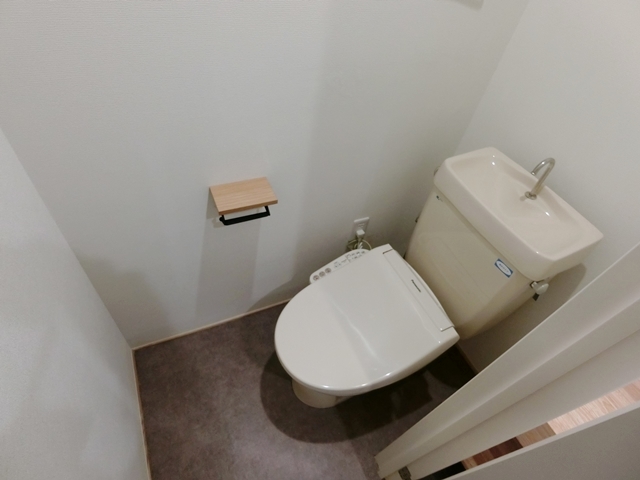 アウトドアリビング 102の内観