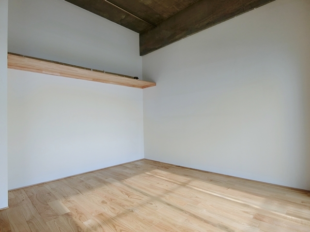 アウトドアリビング 102の内観