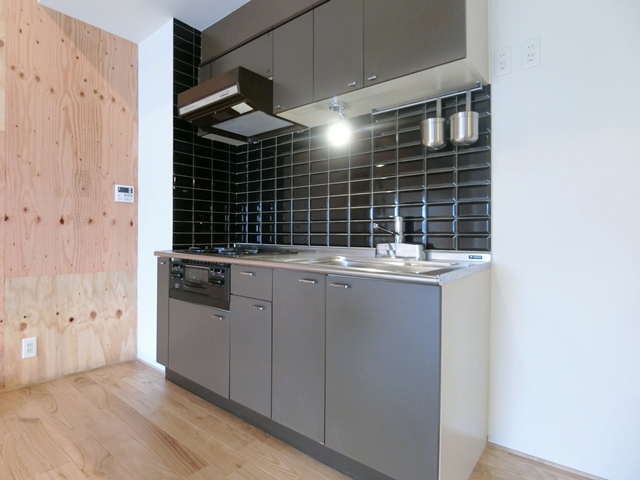 アウトドアリビング 102の内観