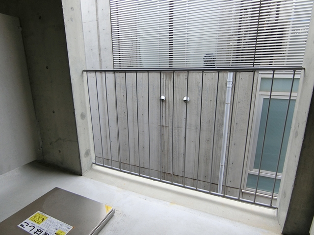 異素材の融合 304の内観