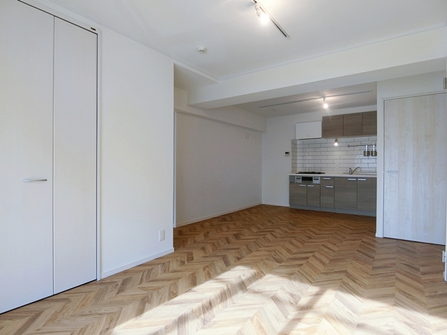 お洒落は足元から 202の内観