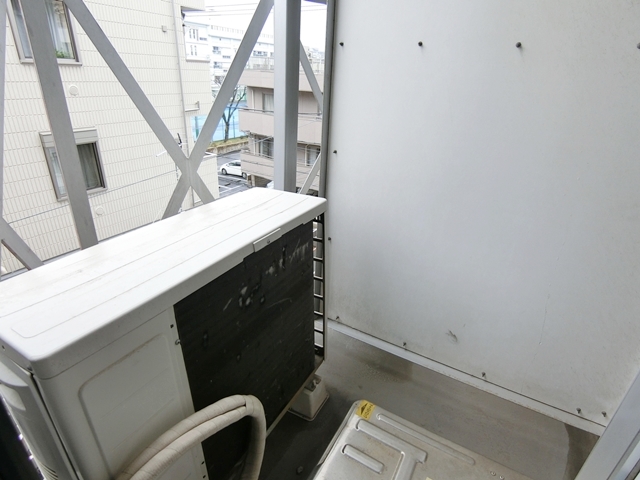 アシンメトリー1R 403の内観