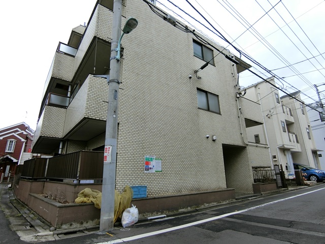 趣味を大事に 203の外観