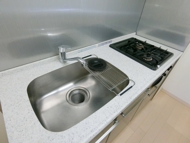 緑が見えるバルコニー 204の内観