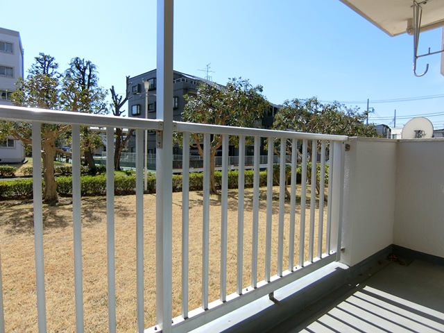 緑に囲まれた団地リノベ 104の内観