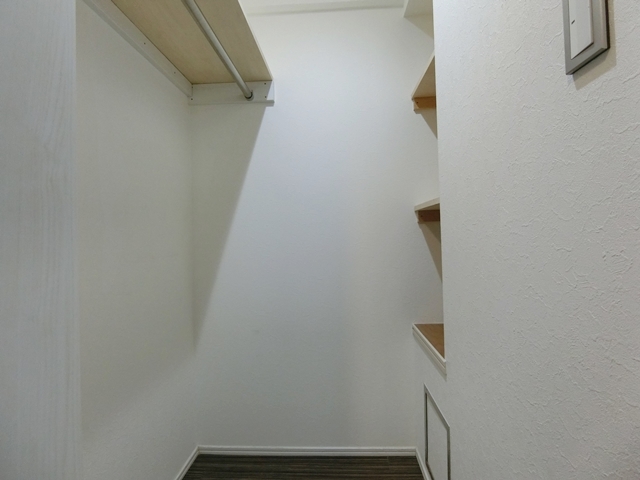 大人の隠れ家 203の内観