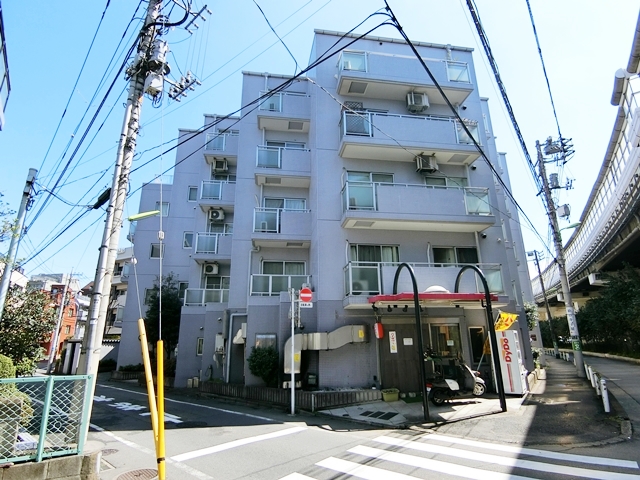 優等生 301の外観