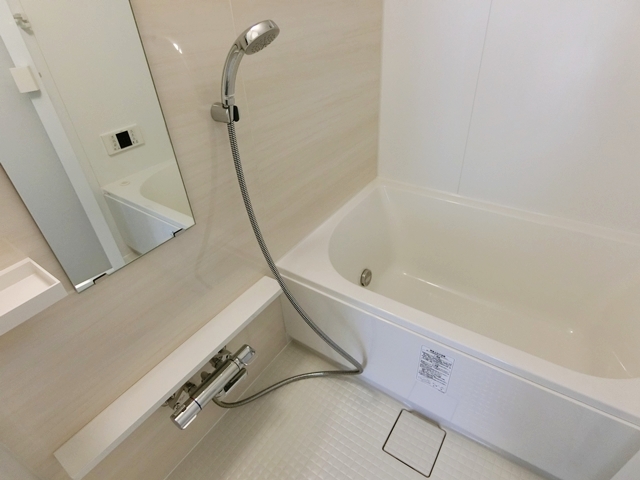 ニワアリマス 107の内観