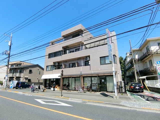 手間暇かけてます。 304の外観