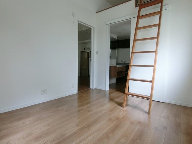 ロフトに憧れて 1Fの内観