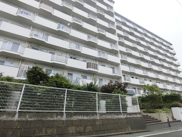素材感を楽しむ 706の外観