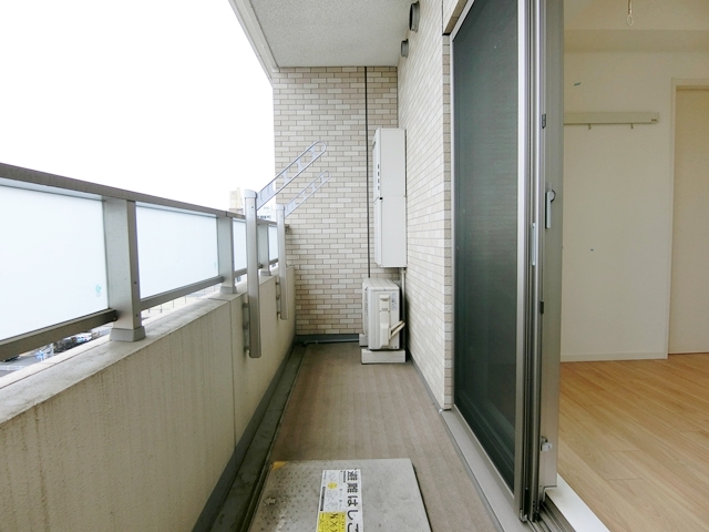 都立大ヒルズに住まう。 604の内観