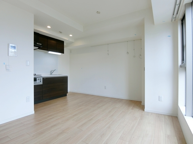 都立大ヒルズに住まう。 604の内観