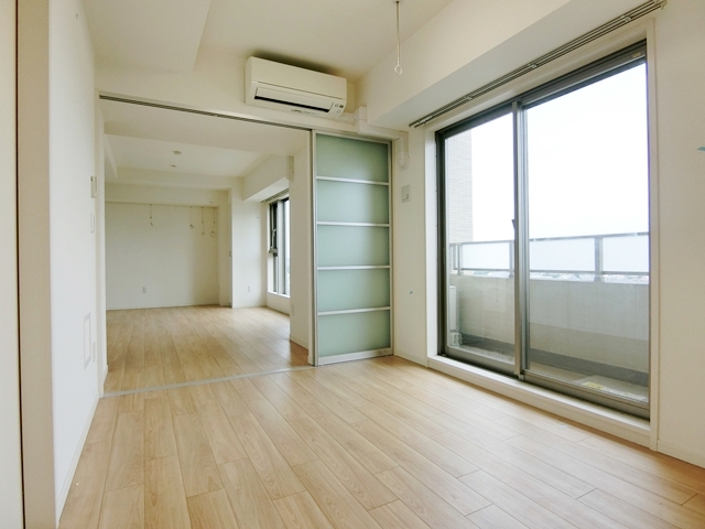 都立大ヒルズに住まう。 604の内観