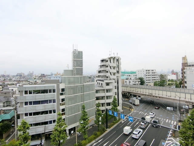 都立大ヒルズに住まう。 604の内観