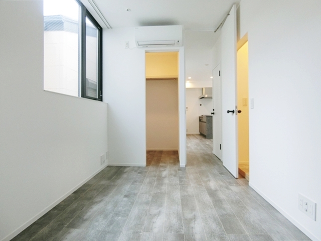 ペットと話題の街に住む 103の内観