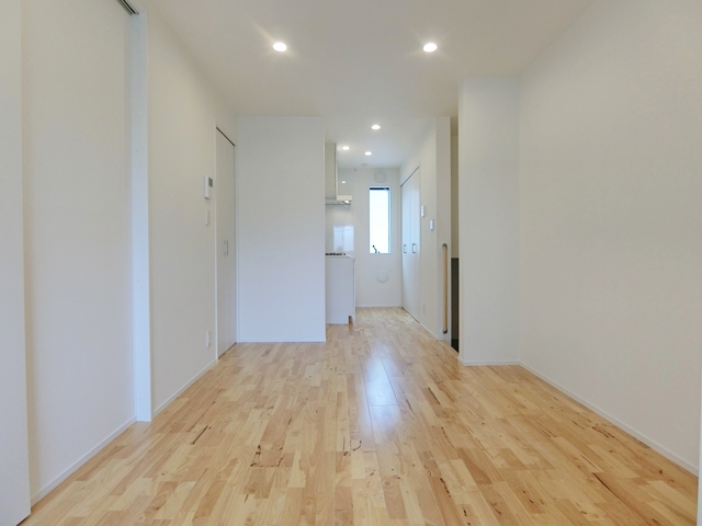 ダブルート野方③ 202の内観