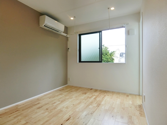 ダブルート野方③ 202の内観