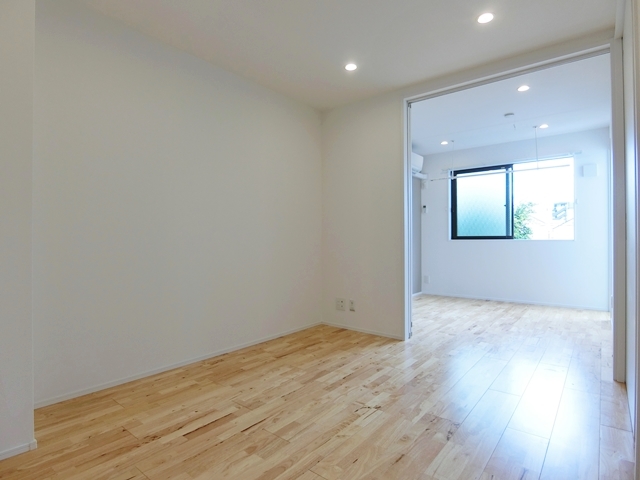 ダブルート野方③ 202の内観