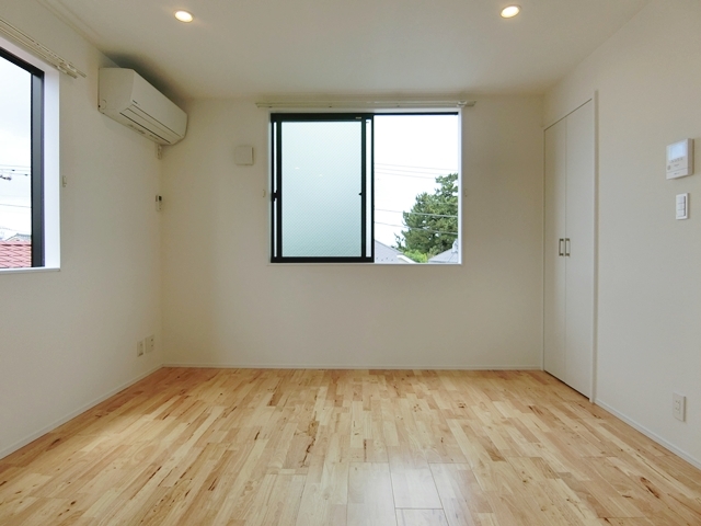 ダブルート野方(最上階) 301の内観