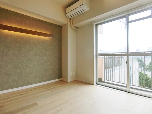 高級住宅街で海外暮らし 902の内観