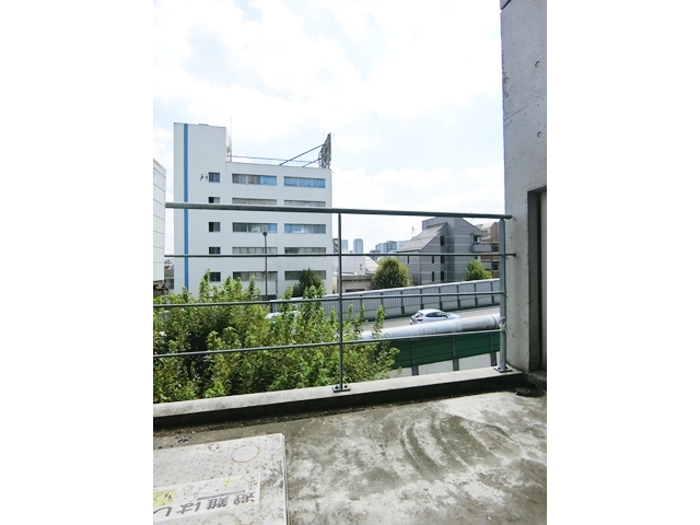 サンカク、三角、△！ 403の内観