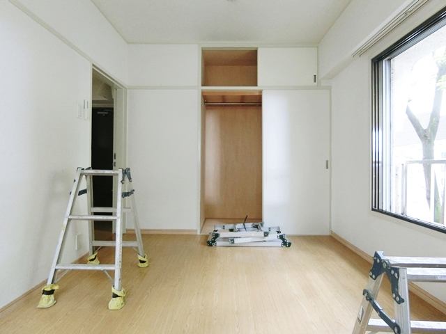 広々暮らせそうな空間 401の内観