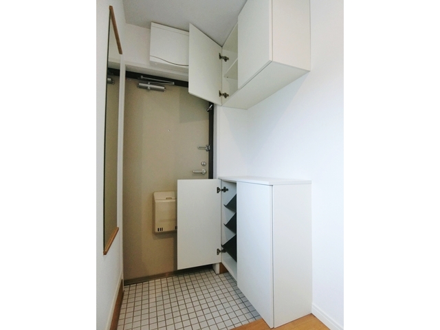 開放的な自然派リノべ 302の内観