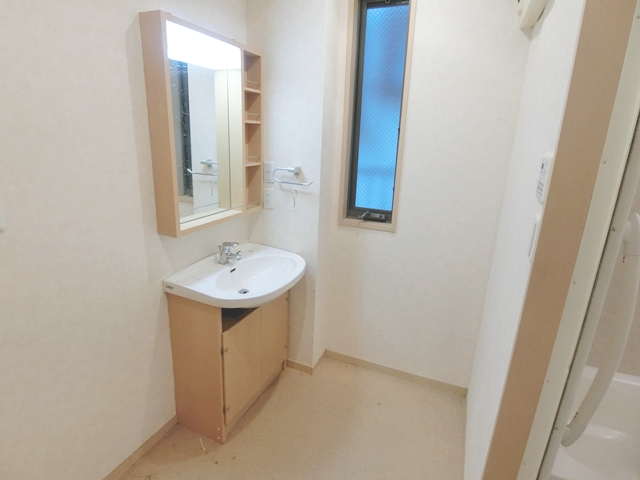 ほぼ、庭付2階の戸建て 101の内観