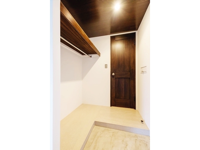 スローなライフスタイル 206の内観