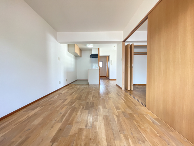 無垢×収納 208の内観