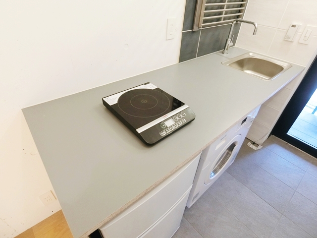 無駄なくオシャレに① 203の内観