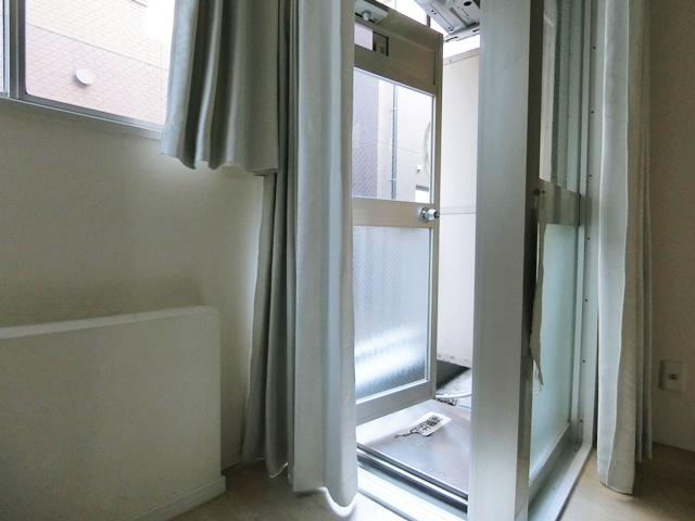 やっぱりナチュラル 301の内観