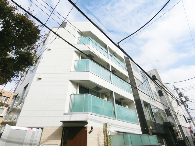 こだわりの真っ白暮らし 101の外観