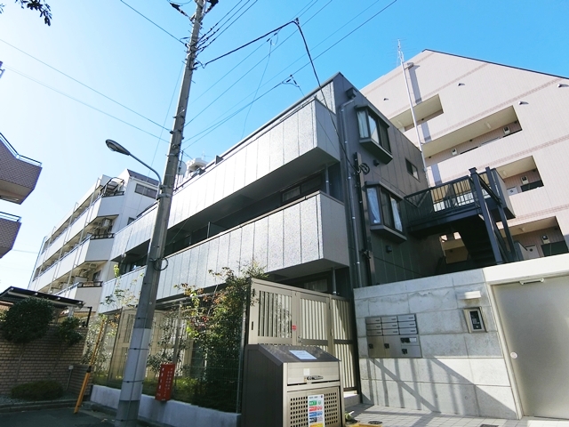 お得な自然を感じる生活 202の外観