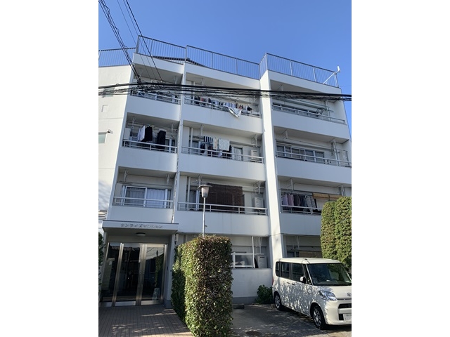 サンＳＵＮサン 305の外観