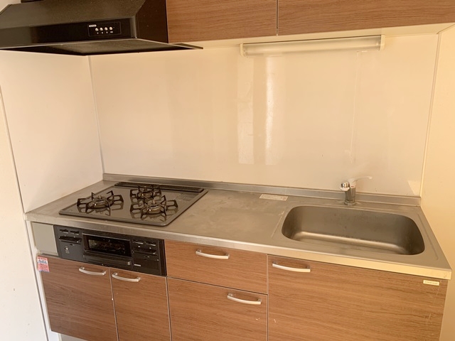 サンＳＵＮサン 305の内観