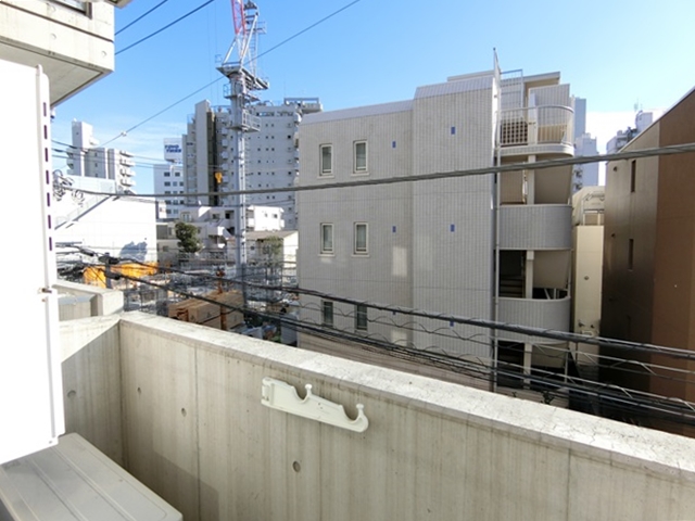 光差す明日へ 308の内観