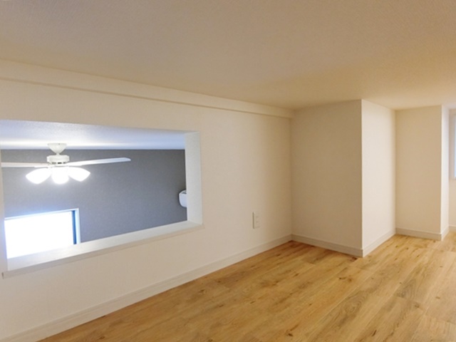 見上げたくなる部屋 101の内観