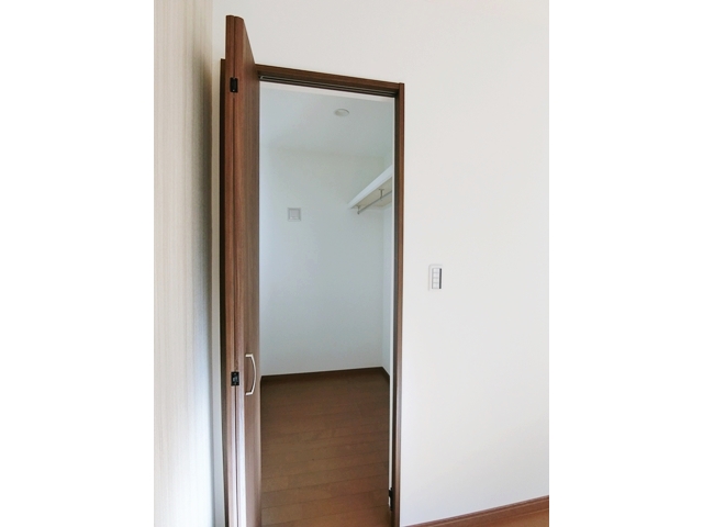 休日は自宅で映画三昧 Aの内観