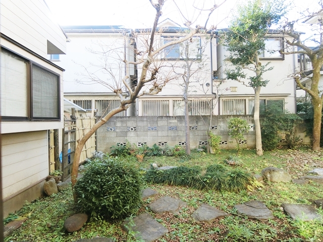 休日は自宅で映画三昧 Aの内観