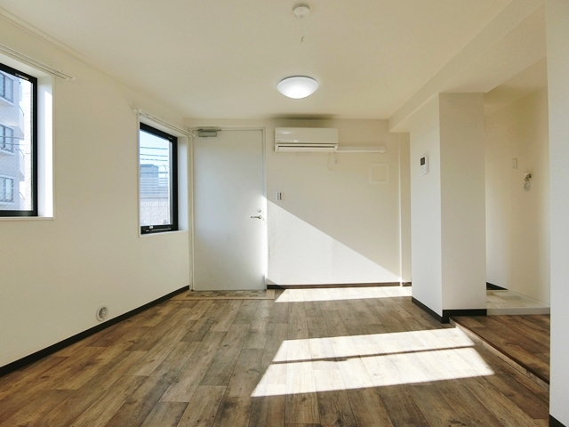 職場はオシャレ物件② 401の内観