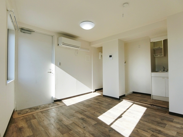 職場はオシャレ物件② 401の内観