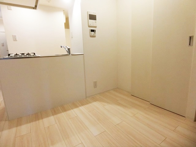 江戸川橋で便利生活 503の内観