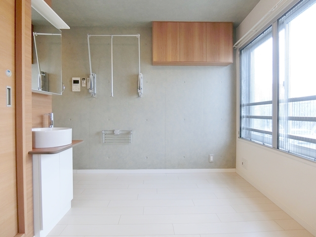 お得リノベ 303の内観