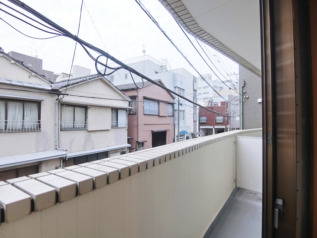 HOTな街で二人暮らし 202の内観